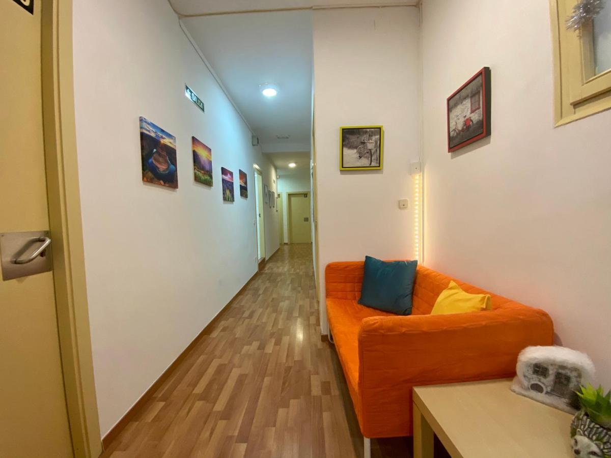 Barcelona Housing Recommend For Students Exterior photo